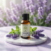 Huile Essentielle Lavande Fine BIO | Peau sensible : calme rougeurs & irritations essential oil bottle with lavender flowers.